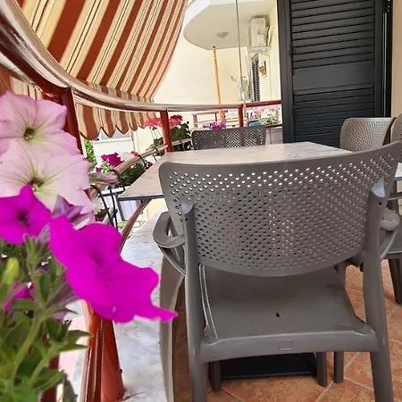 Family In 아파트 골렘