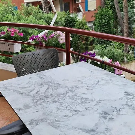 Apartment Family In Golem (Tirana)